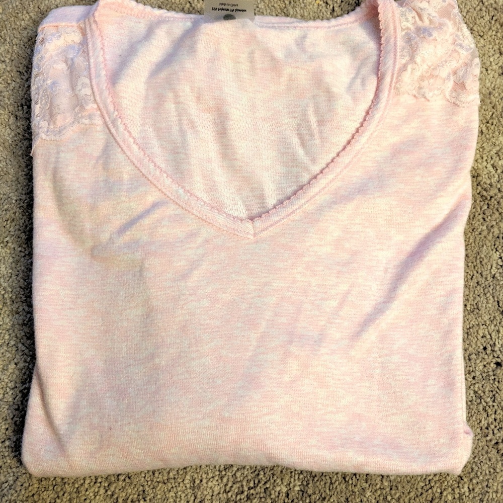 BNWOT Soft Sensations Long Sleeve Shirt w/ Lace